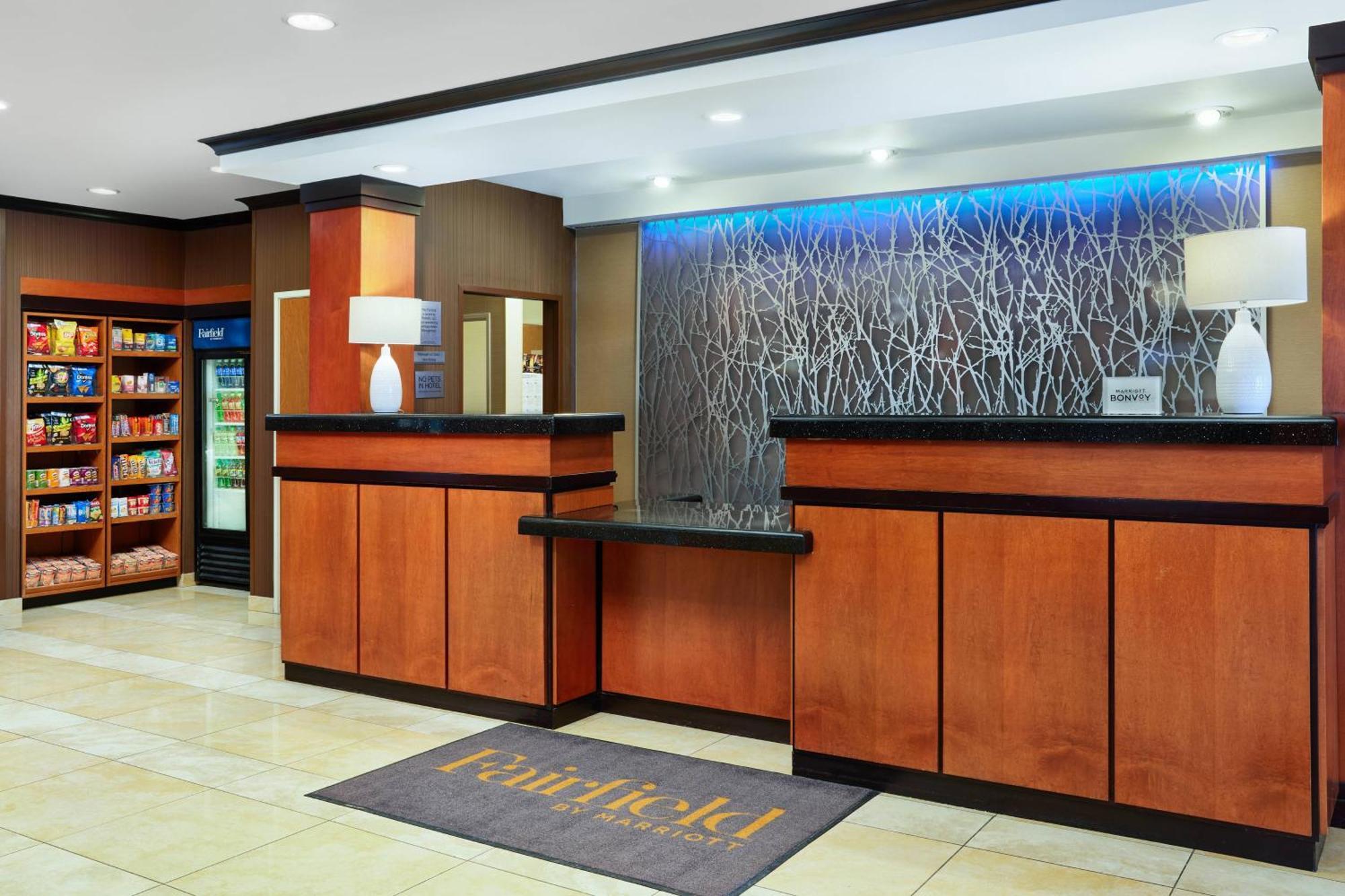 Fairfield Inn And Suites By Marriott Plainville Esterno foto
