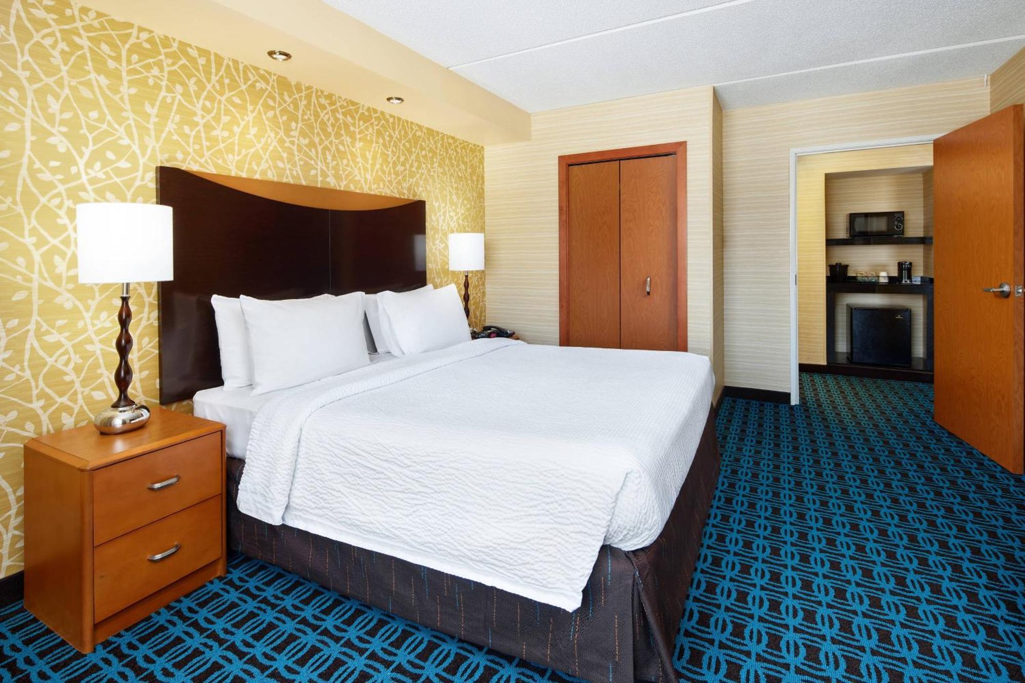 Fairfield Inn And Suites By Marriott Plainville Esterno foto