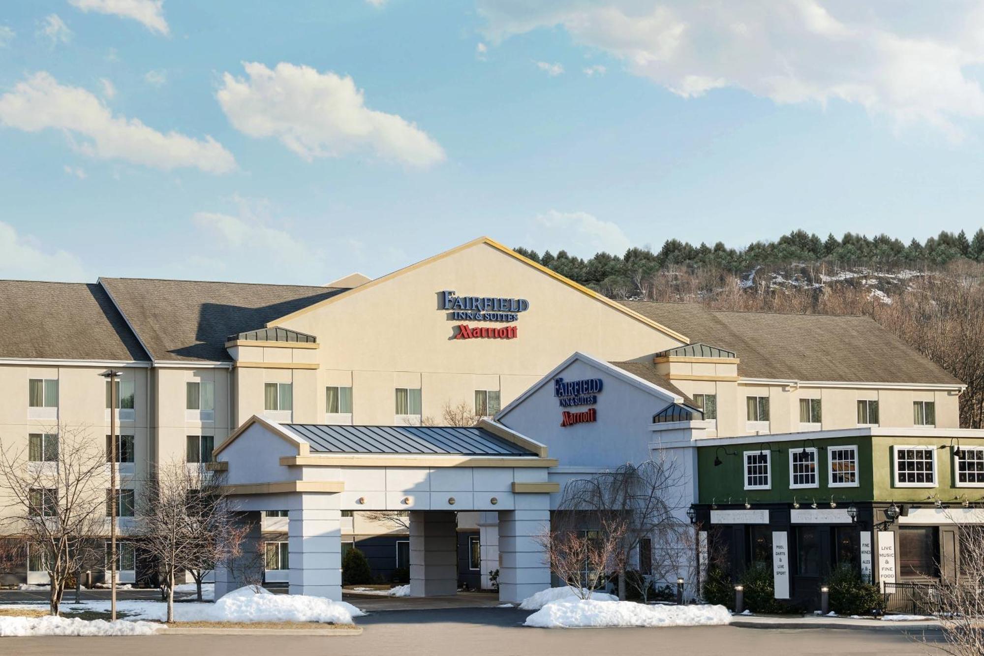 Fairfield Inn And Suites By Marriott Plainville Esterno foto